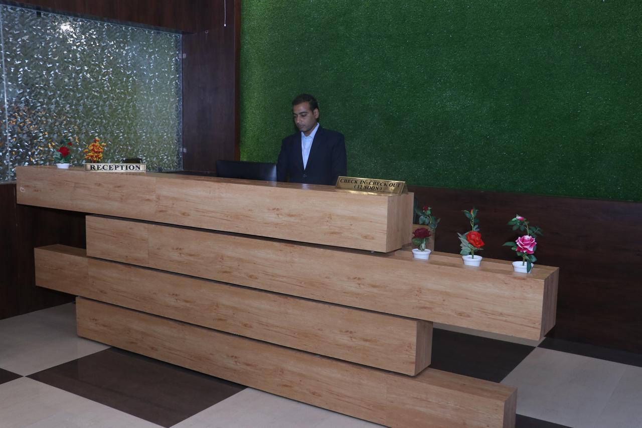 Hotel Dayal Shree Paradise Bhopal Esterno foto