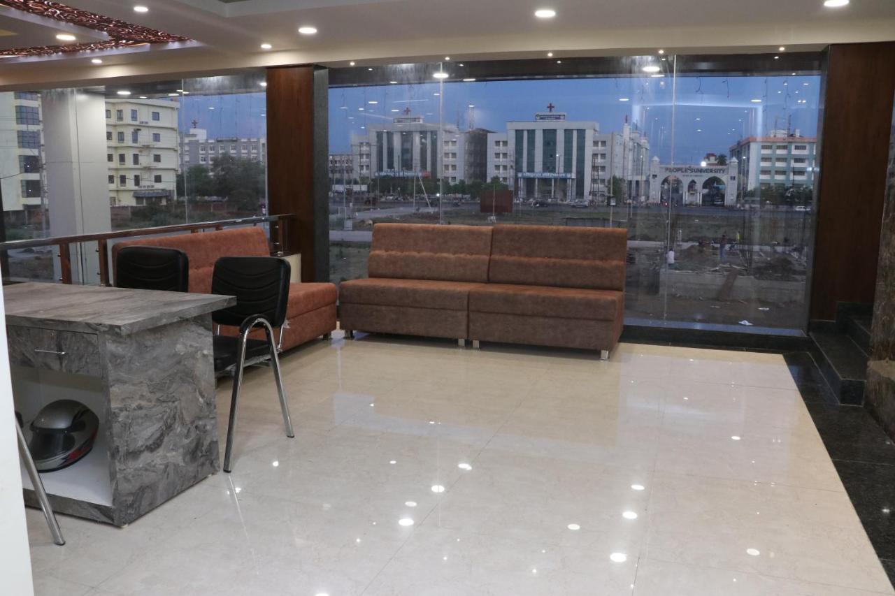 Hotel Dayal Shree Paradise Bhopal Esterno foto