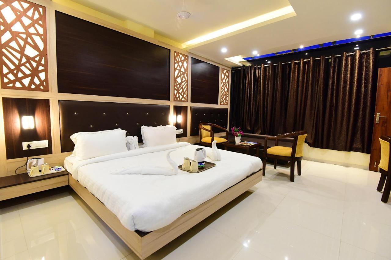 Hotel Dayal Shree Paradise Bhopal Esterno foto