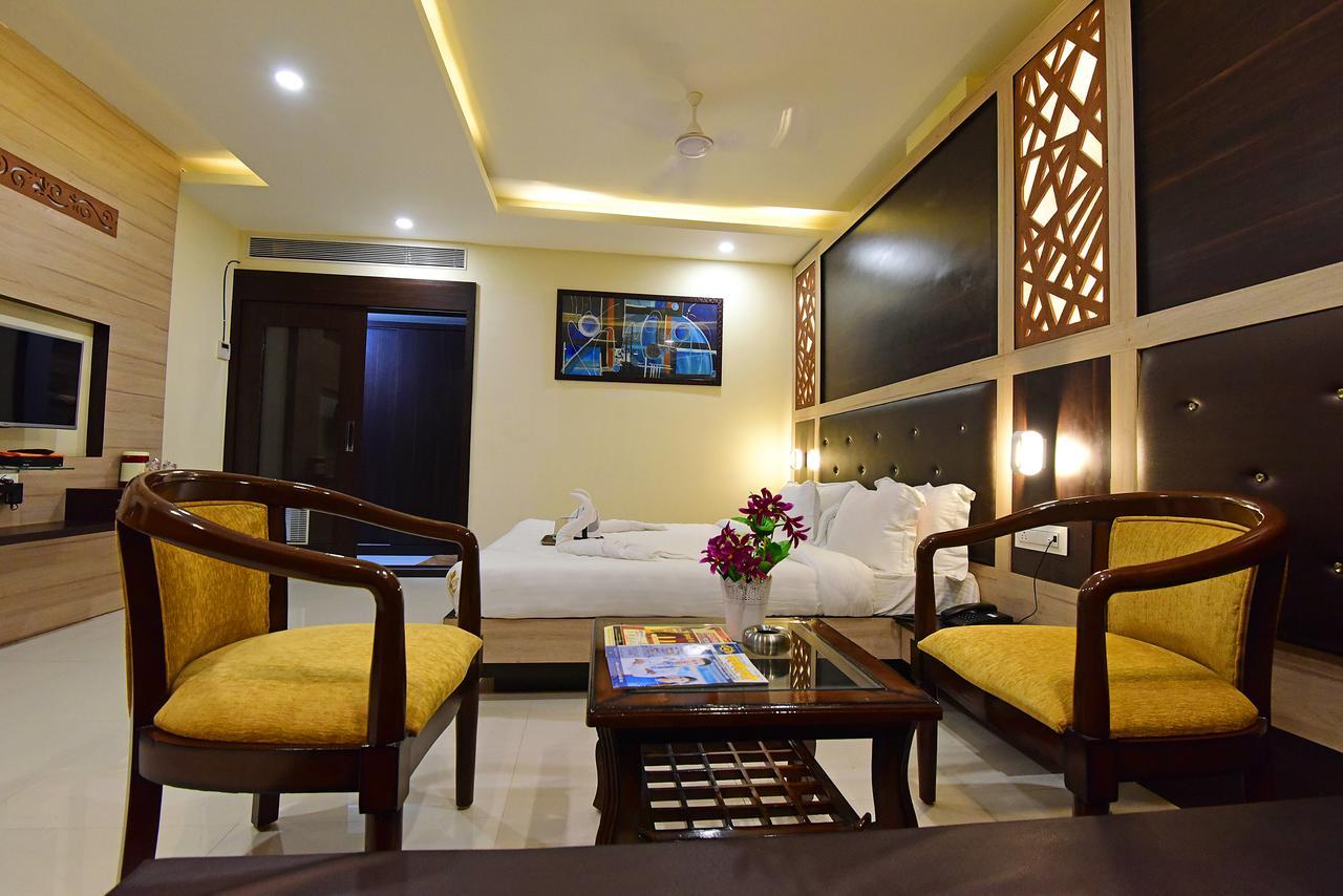 Hotel Dayal Shree Paradise Bhopal Esterno foto